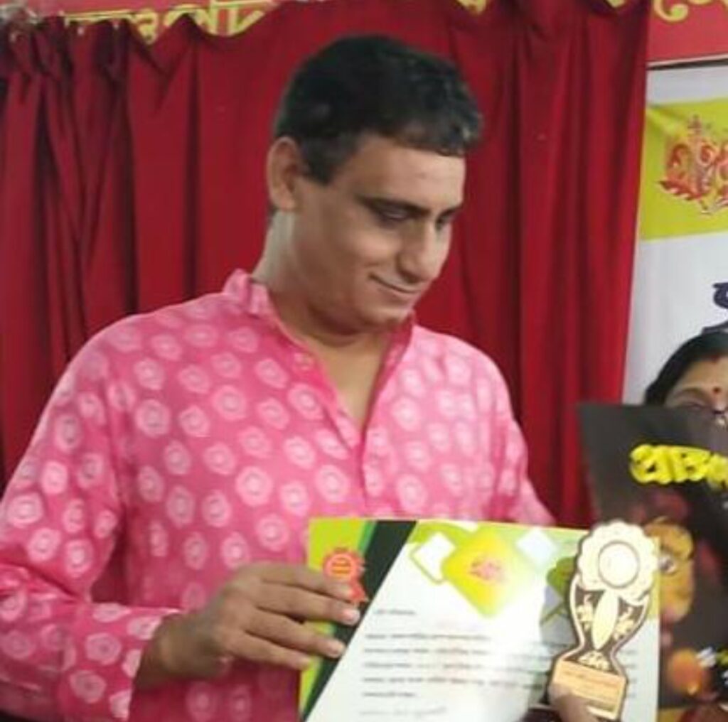 Screenshot_2023-08-13-21-33-25-355_com.whatsapp.w4b-edit