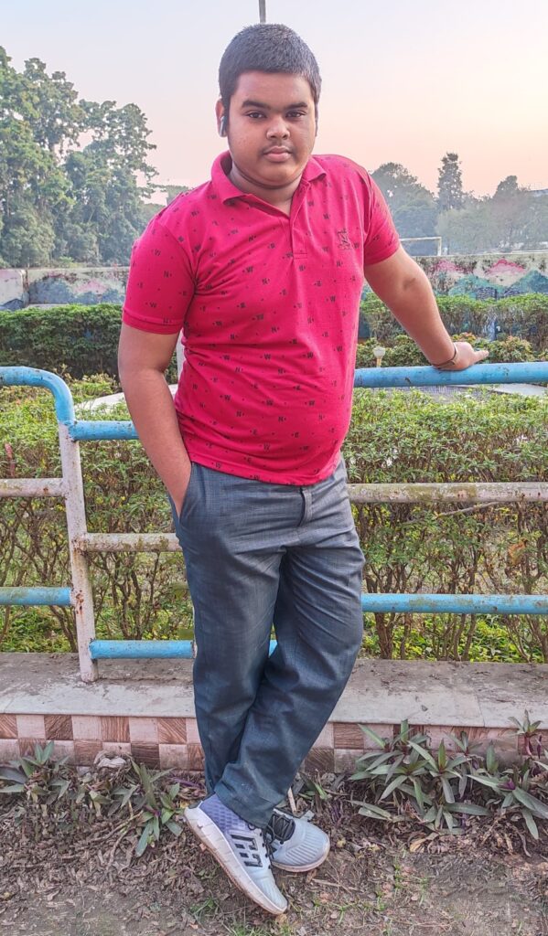 Screenshot_2023-12-03-23-32-37-937_com.whatsapp-edit